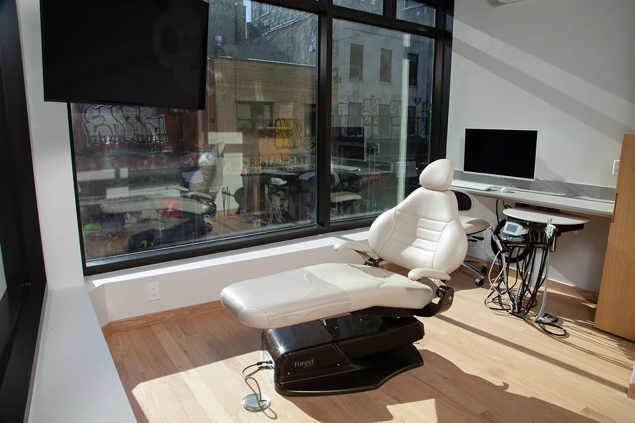 manhattan dental center